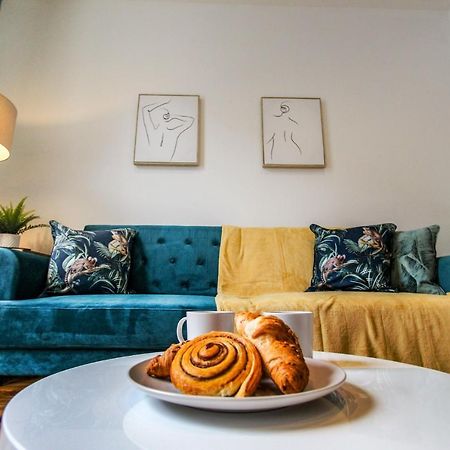 Sleek & Stylish Apartment In The Heart Of The City Nottingham Esterno foto