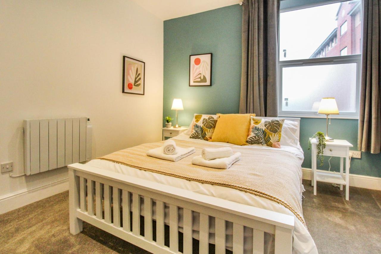 Sleek & Stylish Apartment In The Heart Of The City Nottingham Esterno foto