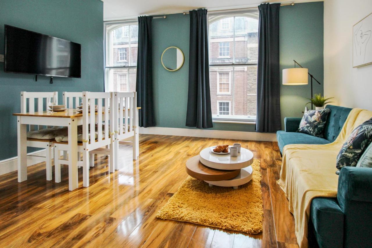 Sleek & Stylish Apartment In The Heart Of The City Nottingham Esterno foto